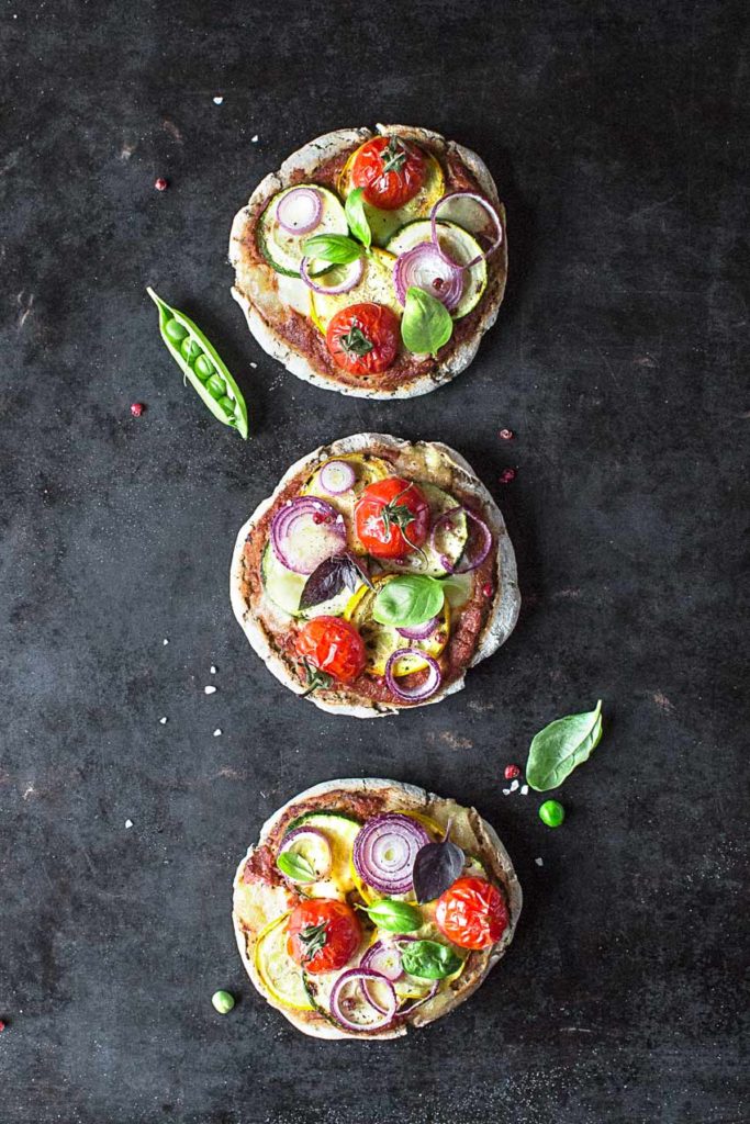 Glutenfreie Mini-Pizzen mit rustikalem Teig | Freiknuspern