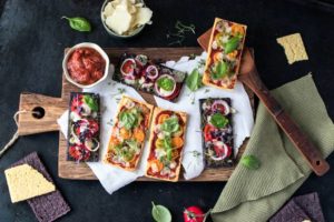 Glutenfreie Knackebrot Pizza Vegan Moglich Freiknuspern