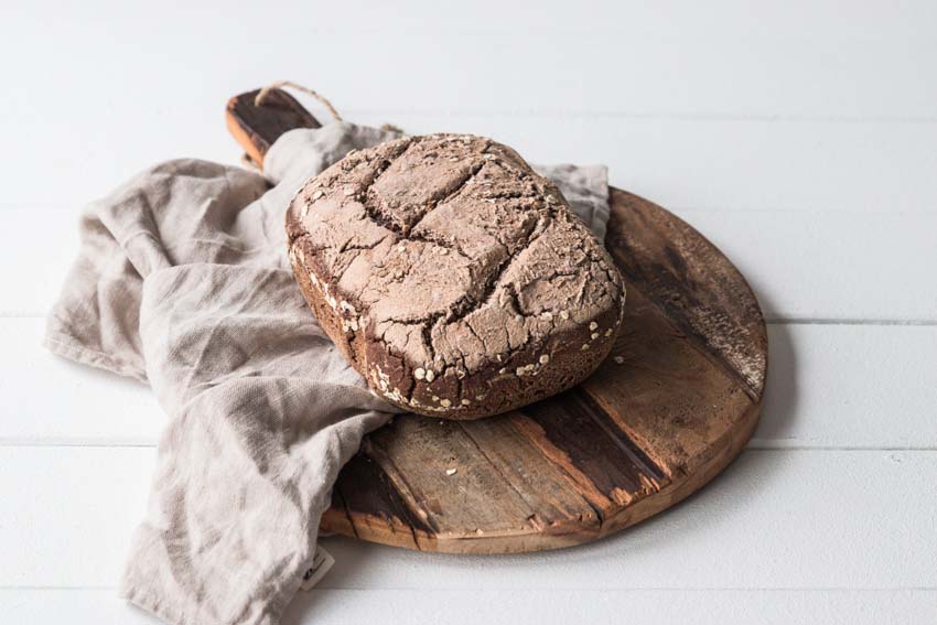 Einfaches glutenfreies Brot aus dem Brotbackautomaten