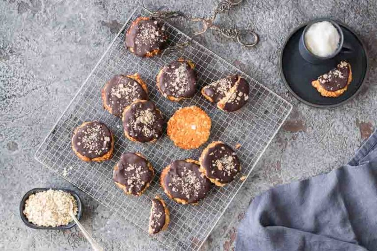 Schnelle glutenfreie und vegane Hafer Schoko Kekse