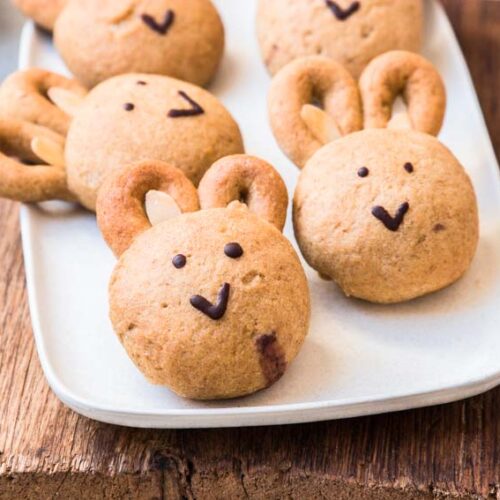 Glutenfreie und vegane Osterbrötchen