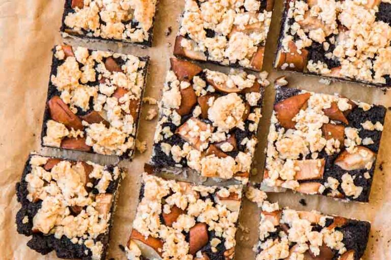 Glutenfreie und vegane Mohn Schnitten mit Streuseln